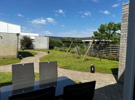 Bungalow Noordzee E, hotel a Julianadorp