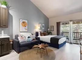 Quaint Prospector Lodge Studio #729