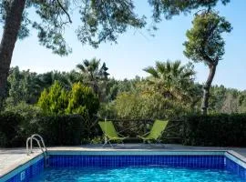 Magnolia Villa with Shared Pool, Sani #FeelsLikeHome