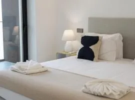 Terracos de Quarteira II White by Real Properties