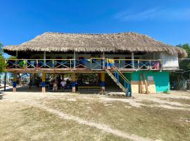 Hostal Doña Aura, hotel a Tintipan Island