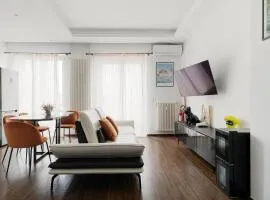 Superior Apt with balcony and parking