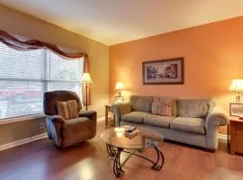 Parkway Condo about Walk to Island in Pigeon Forge!