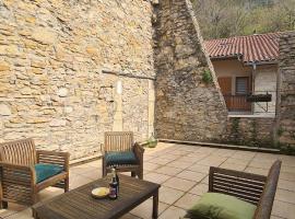La Casa, hotel v destinaci Saint-Sorlin-en-Bugey