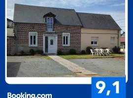 maison atypique proche mer forêts vallées