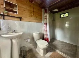 Refugio del Pino santa elena