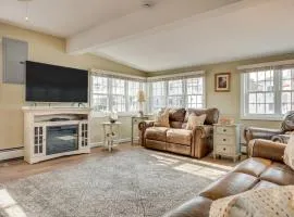 Near Beaches and Waterfront Dining Home in Hampton!