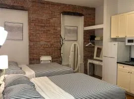 Hansem stay near Empire State Building