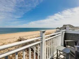Steps to Shore Spacious Bethany Beach Retreat