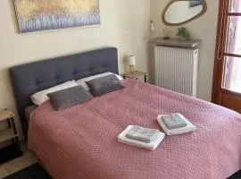 ZoYa ‘s Apartments