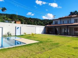 Casa Brisas do Caldas!, hotel a Cruz