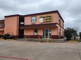 Benbrook Inn & Suites by OYO Fort Worth I-20, hotel v destinaci Benbrook