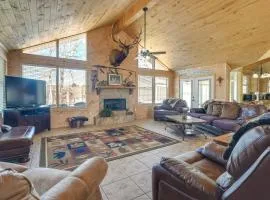 Fire Pit, Views Lakefront Toledo Bend Retreat!