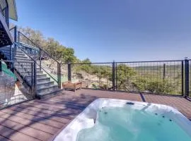 Hot Tub, Boat Ramp Cabin Close to Canyon Lake