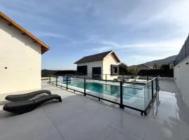 Leo Ari Suites- סוויטות לאו ארי