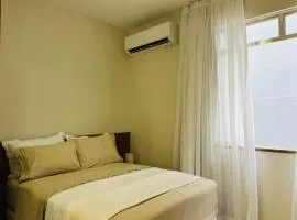 207 VENDAVAL - Flat 1 Quadra Praia do Forte com AC e Wifi