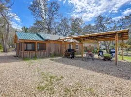 Near Steinhatchee River: Studio w/ Screened Porch!