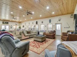 Boat Launch On-Site Lakefront Toledo Bend Getaway