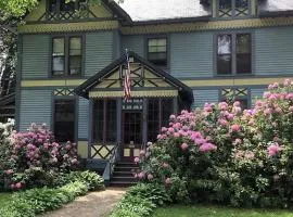 Amherst Inn