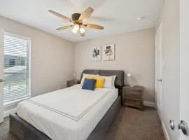 The Mirage 276 I Comfy 2 Bed 15 Bath