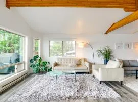Balcony with Bay Views Family Gem in Port Townsend