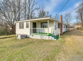 Pet-Friendly Little Rock Home on Spacious Lot