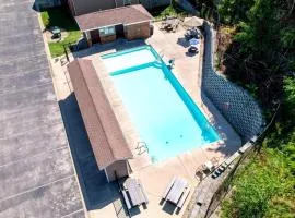 3 BR VY2901-5, Sleeps 11, Between Strip & SDC