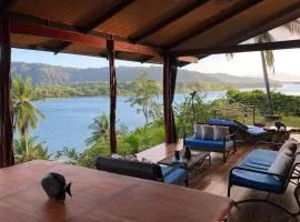 Casa Roja - Beachfront Property