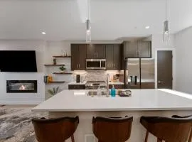 The Modern Muse Art Home