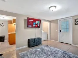 Serene Downtown Clarksville Villa