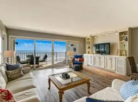 Beach Cottage Look Condo