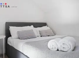 TTSA - Essential 1 Bedroom Apartment 1 Croydon