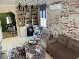 Peaceful villa in Alykes with terrace