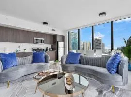 X Lounge V-Panoramic Private Residence