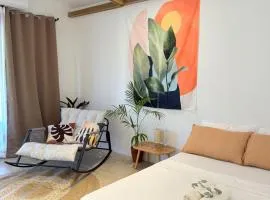 Sundara