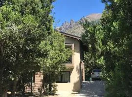 Les Brunes 2- Casa en AV Cerro Catedral