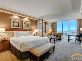 MGM Signature-05-704 Jacuzzi Studio