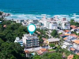 Seu Paraíso em Bombinhas Apto Totalmente Equipado a 3 Minutos da Areia