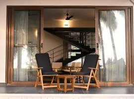 Palm Gardens Beach View Villa