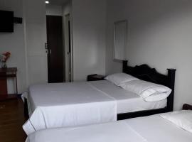 Hotel Verdum, hotel in La Celia
