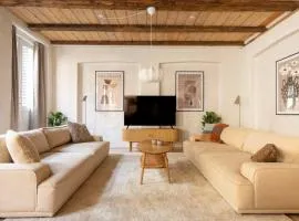 Charming 4BR Duplex in Nørrebro