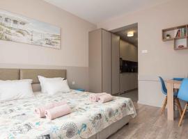 Студио Булаир 1 с безплатен паркинг, hotel in Boergas