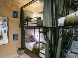 Mandera's Boutique Suites & Dorms