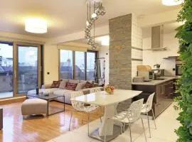 Phoenix Luxury Apartment