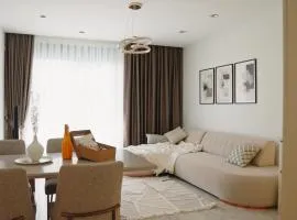 A stylish apartment 100 m away from the sea
