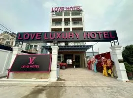 Love Luxury Hotel Vườn Lài