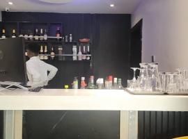 Triple Tee Luxury Hotel & Service Apartments Surulere