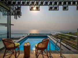 SaffronStays Nautica, hotel v destinaci Harnai