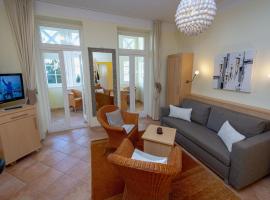 Villa Malepartus - Wohnung 03, hotel in Binz