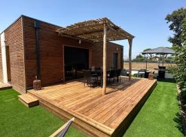 Casa Juliette Maison bois, hotel in Aléria